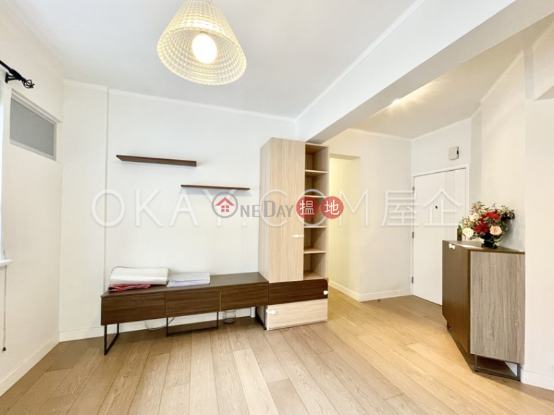 Tasteful 3 bedroom with terrace | For Sale | Po Tak Mansion 寶德大廈 Sales Listings