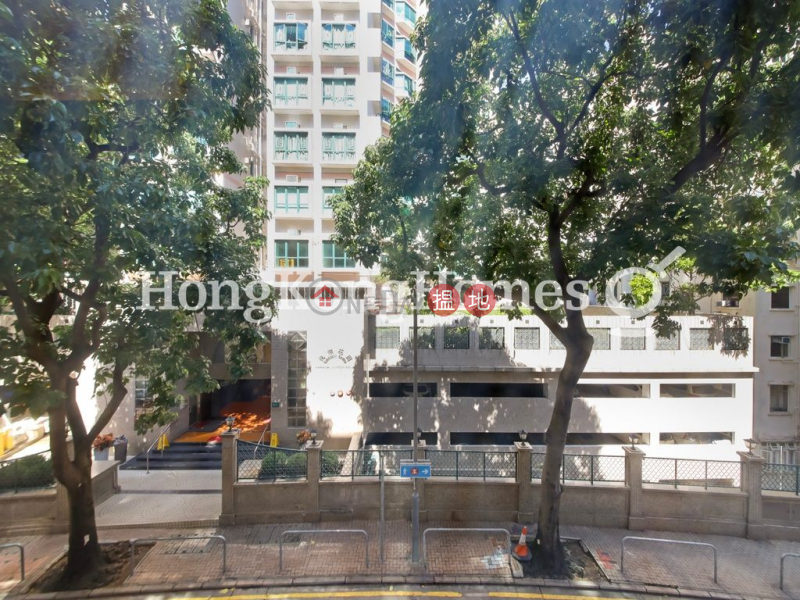 Property Search Hong Kong | OneDay | Residential, Rental Listings | 3 Bedroom Family Unit for Rent at Fook Wah Mansions