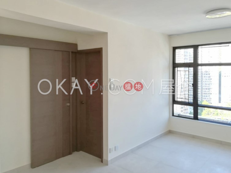 Cozy 2 bedroom on high floor | For Sale, Pokfulam Gardens Block 6 薄扶林花園 6座 Sales Listings | Western District (OKAY-S368695)