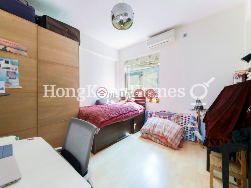 3 Bedroom Family Unit at 35-41 Village Terrace | For Sale | 35-41 Village Terrace | Wan Chai District, Hong Kong | Sales HK$ 22.6M