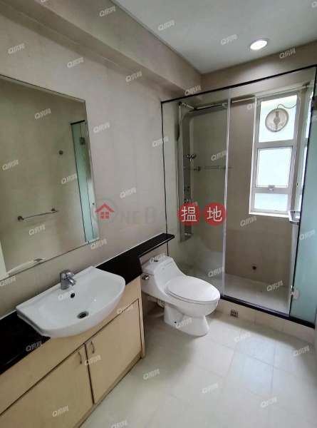 Property Search Hong Kong | OneDay | Residential Rental Listings Pearl Gardens | 3 bedroom Mid Floor Flat for Rent