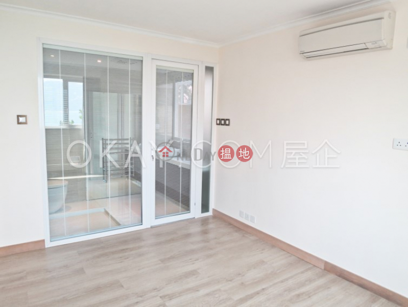 HK$ 62,000/ month Block A-C Beach Pointe Southern District Efficient 3 bedroom with sea views, terrace | Rental