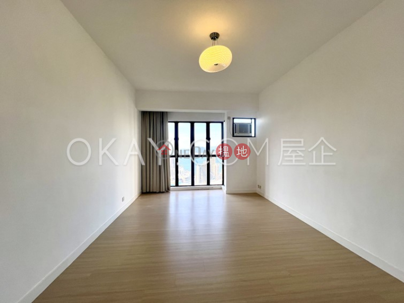 Luxurious 3 bedroom with balcony & parking | Rental | Wisdom Court Block A 慧苑A座 Rental Listings