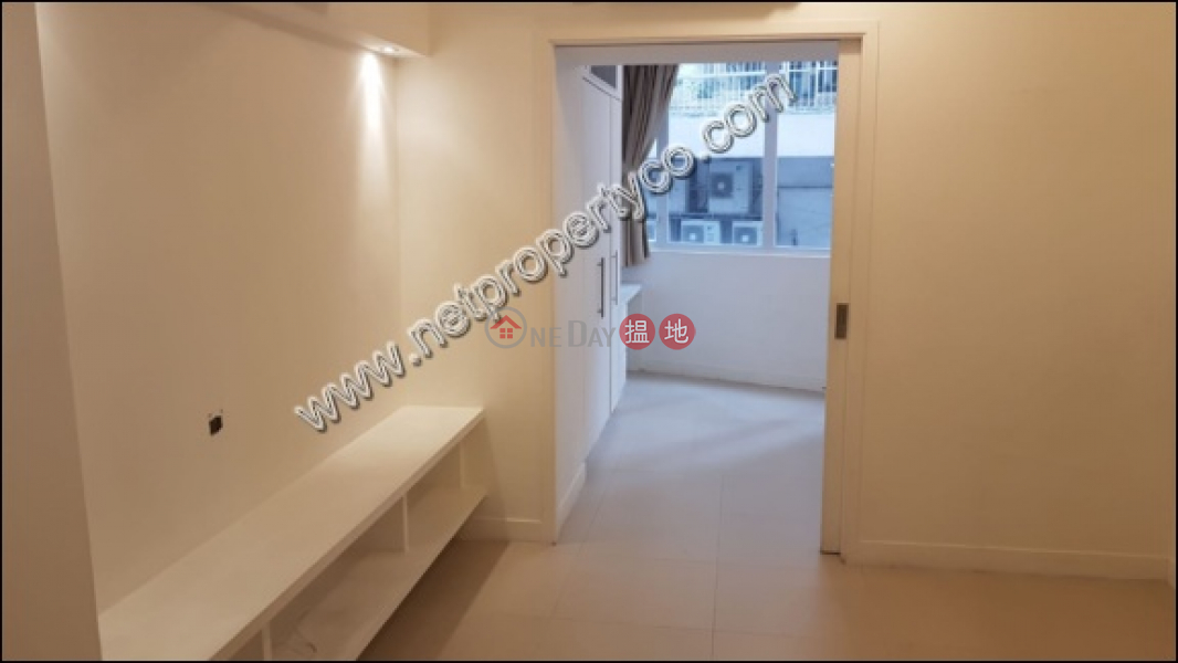 A walk up apartment to 1st floor, 103-105 Jervois Street 蘇杭街103-105號 Rental Listings | Western District (A032305)