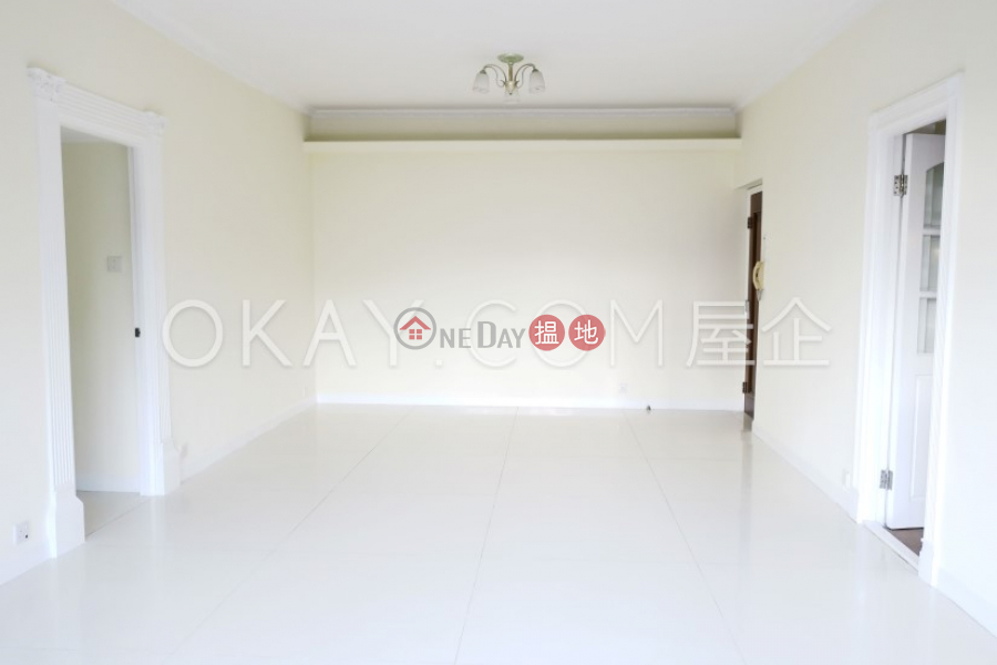 Nicely kept 3 bedroom with terrace & parking | For Sale | Villa Rocha 樂翠台 Sales Listings