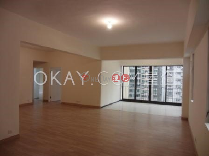 香港搵樓|租樓|二手盤|買樓| 搵地 | 住宅|出售樓盤-3房2廁,極高層,連車位,露台文麗苑出售單位