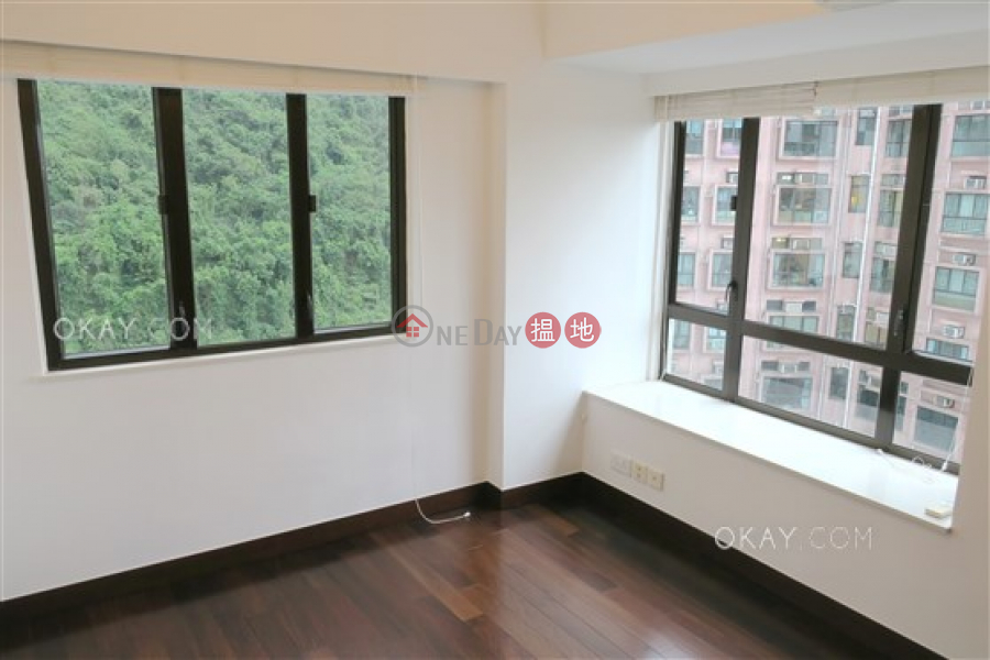 Property Search Hong Kong | OneDay | Residential | Rental Listings | Elegant 3 bedroom on high floor with rooftop | Rental