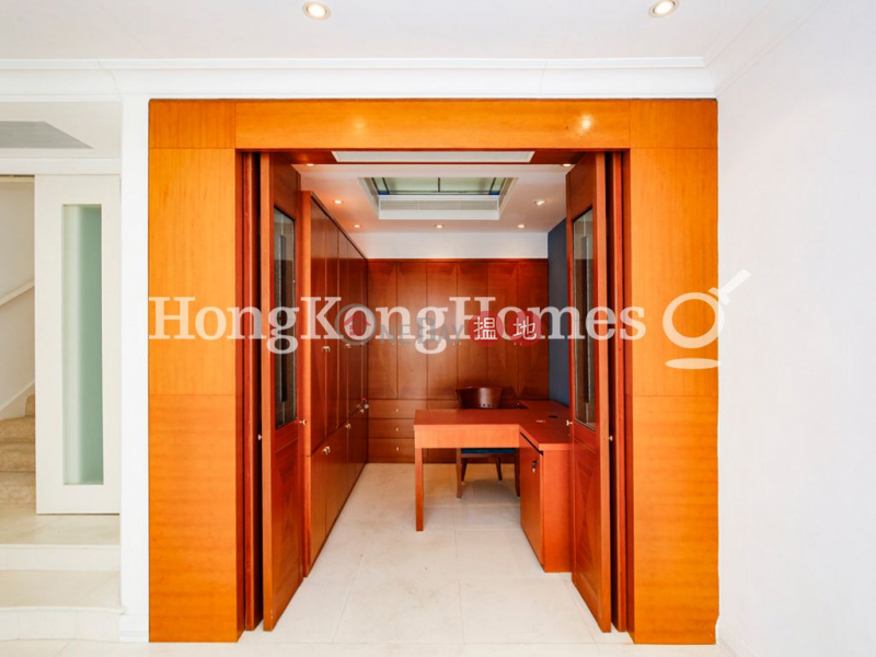 3 Bedroom Family Unit for Rent at Carmel Hill | Carmel Hill 海明山 Rental Listings