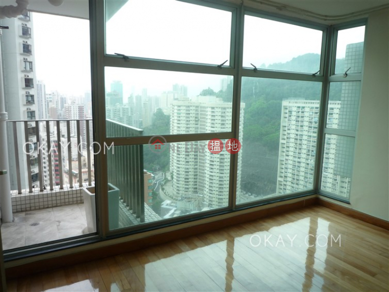 Rare 2 bedroom on high floor with balcony | Rental | Grand Deco Tower 帝后臺 Rental Listings