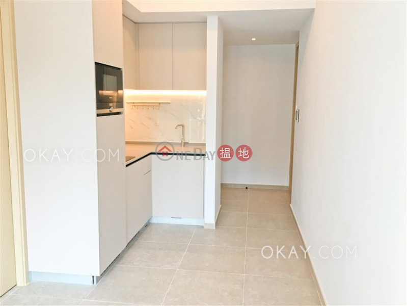 Tasteful 1 bedroom with balcony | Rental 8 Hing Hon Road | Western District | Hong Kong, Rental HK$ 27,400/ month