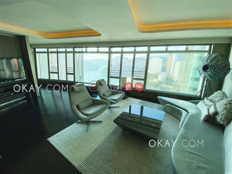 Property Search Hong Kong | OneDay | Residential, Rental Listings | Exquisite 2 bed on high floor with sea views & parking | Rental