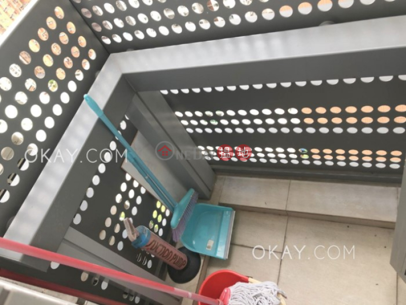 Intimate 1 bedroom on high floor with balcony | For Sale | Lime Habitat 形品 Sales Listings