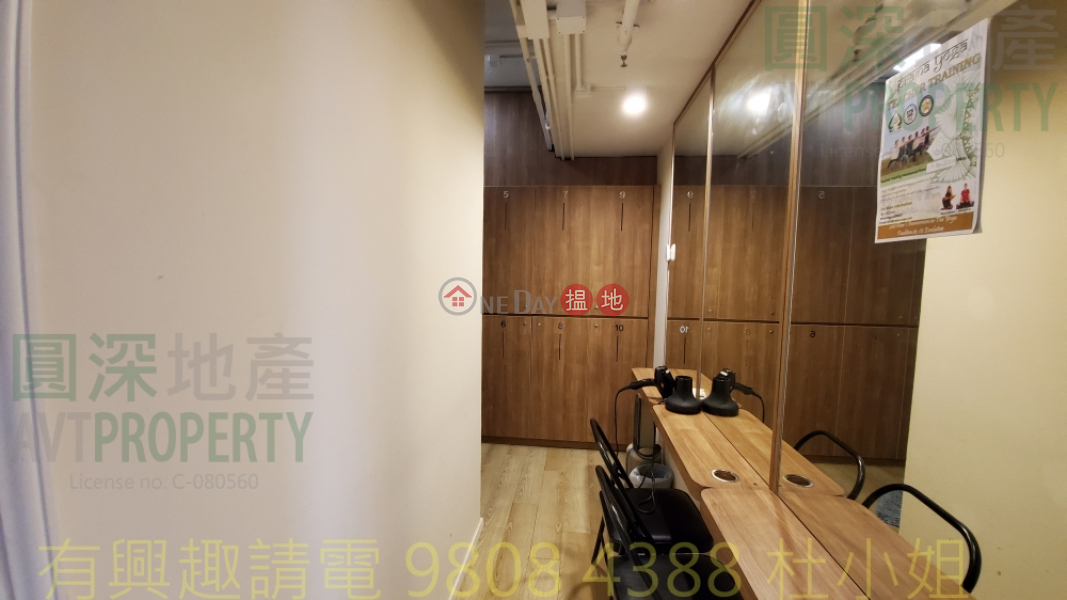 Negoitable, Spacious, With decorate, call 98084388 1033 Yee Kuk West Street | Cheung Sha Wan Hong Kong, Sales HK$ 5.5M