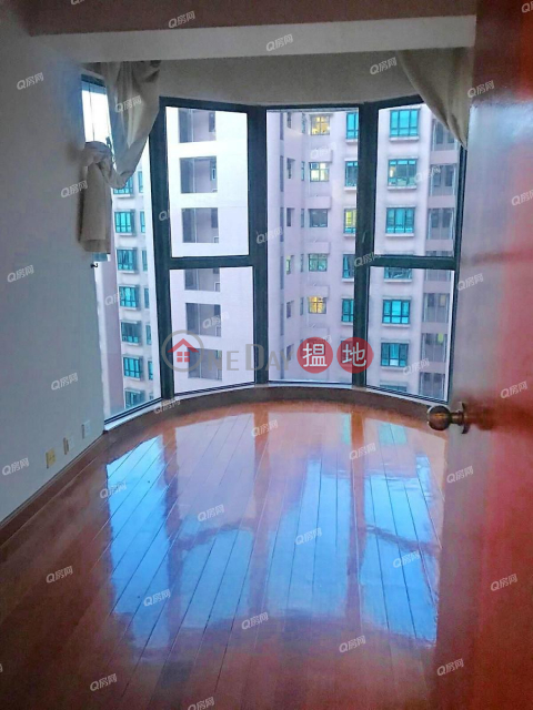 Hillsborough Court | 2 bedroom High Floor Flat for Sale | Hillsborough Court 曉峰閣 _0