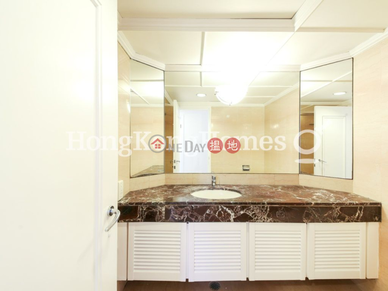 HK$ 52M | Convention Plaza Apartments Wan Chai District | 3 Bedroom Family Unit at Convention Plaza Apartments | For Sale