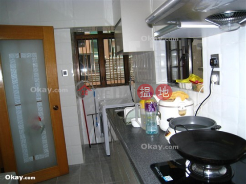 Efficient 3 bedroom with balcony | Rental | Albron Court 豐樂閣 _0