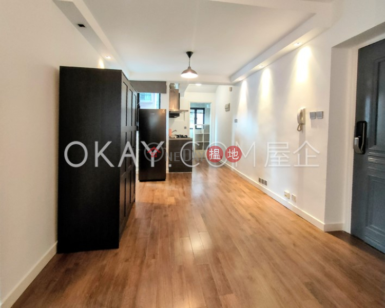 Elegant 2 bedroom on high floor | Rental, Goodview Court 欣翠閣 Rental Listings | Central District (OKAY-R56474)