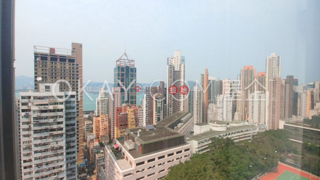 HK$ 1,200萬|高雅閣-西區|2房1廁,極高層《高雅閣出售單位》