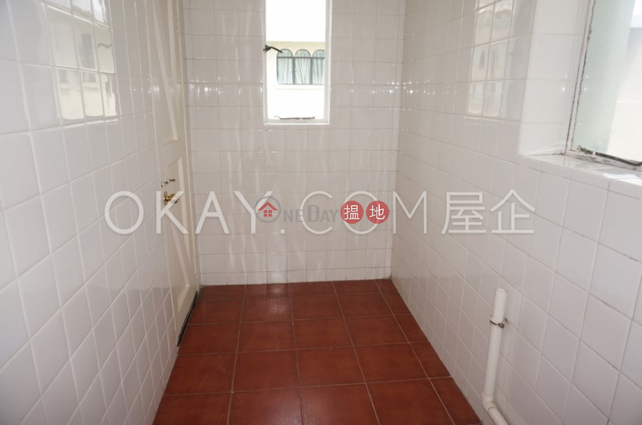 HK$ 65,000/ month | 18-22 Stanley Mound Road Southern District | Unique 3 bedroom on high floor with rooftop & balcony | Rental