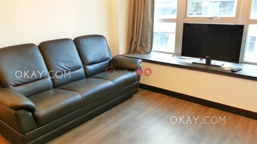 Cozy 1 bedroom with balcony | For Sale, J Residence 嘉薈軒 Sales Listings | Wan Chai District (OKAY-S85996)