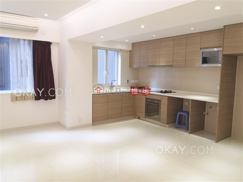 Unique 2 bedroom with balcony | Rental 290-304 King\'s Road | Eastern District Hong Kong, Rental | HK$ 25,000/ month