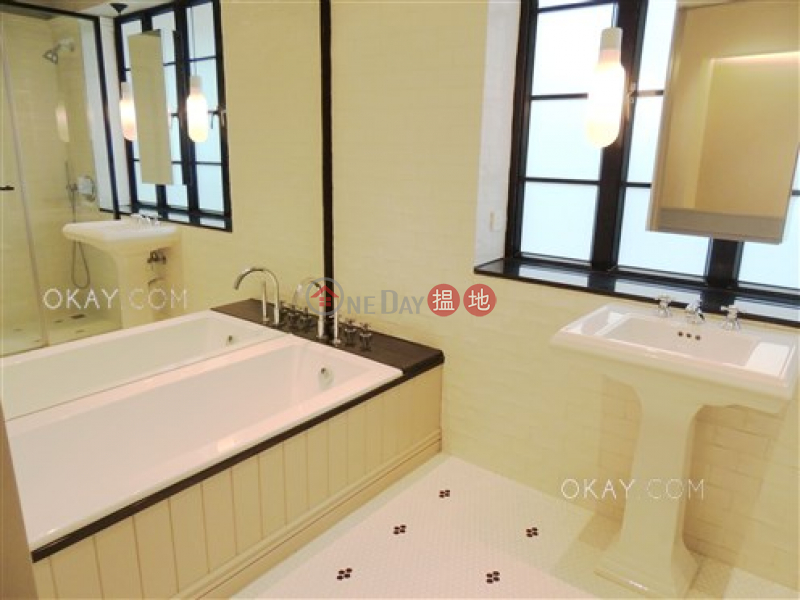 Property Search Hong Kong | OneDay | Residential Rental Listings Stylish 2 bedroom in Sheung Wan | Rental