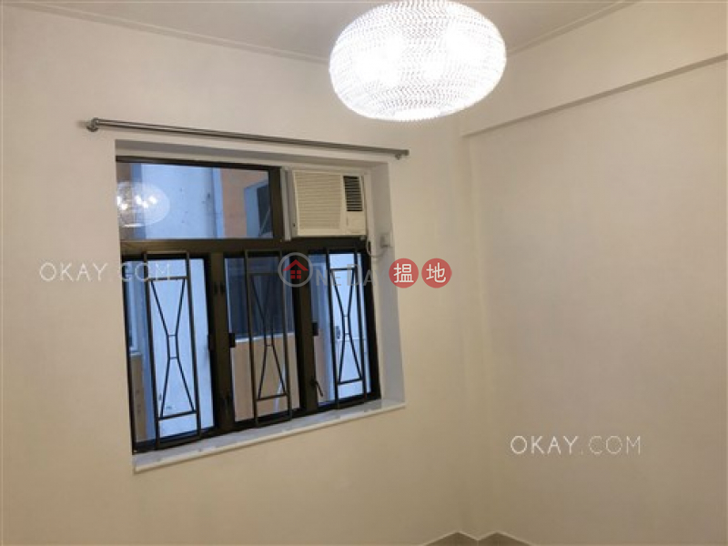 HK$ 37,000/ month, Paterson Building Wan Chai District Tasteful 3 bedroom with balcony | Rental