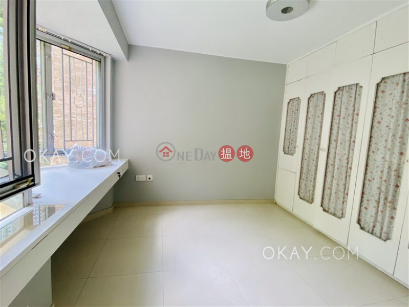 Property Search Hong Kong | OneDay | Residential, Sales Listings Nicely kept 3 bedroom in Quarry Bay | For Sale