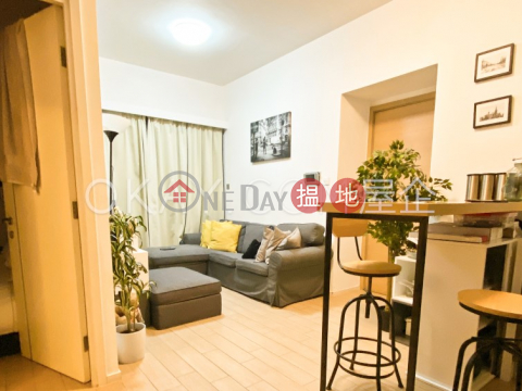 Lovely 2 bedroom with balcony | Rental, Soho 38 Soho 38 | Western District (OKAY-R67610)_0