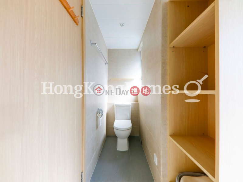 Property Search Hong Kong | OneDay | Residential, Rental Listings | 3 Bedroom Family Unit for Rent at 62B Robinson Road