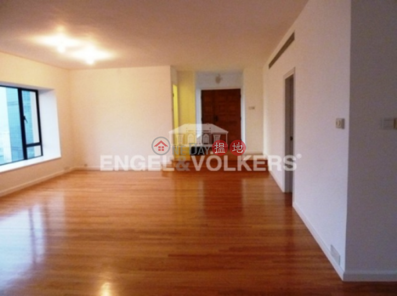 HK$ 138,000/ month The Albany Central District | 3 Bedroom Family Flat for Rent in Central