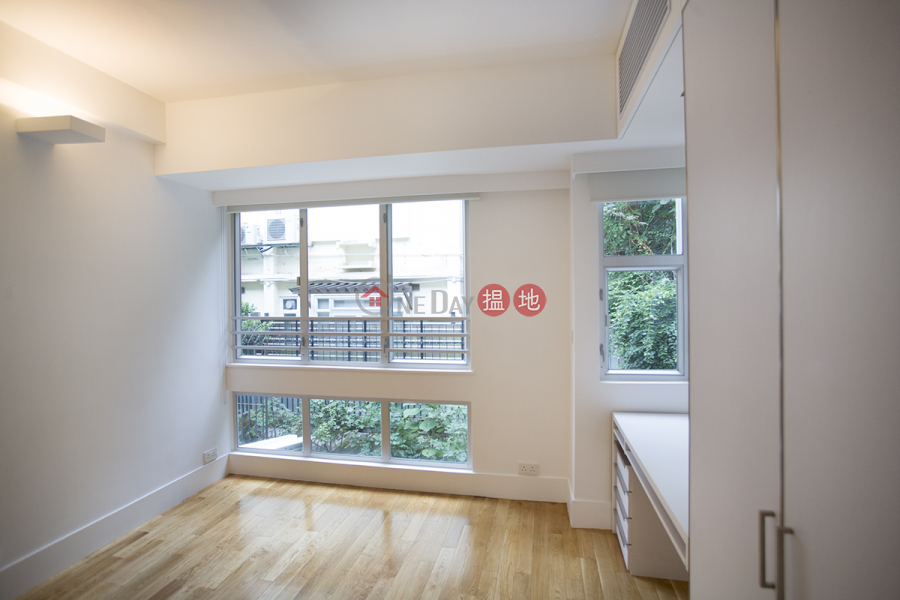 Bright & Spacious Family Townhouse, 25-27 Bisney Road | Western District, Hong Kong, Sales HK$ 59M