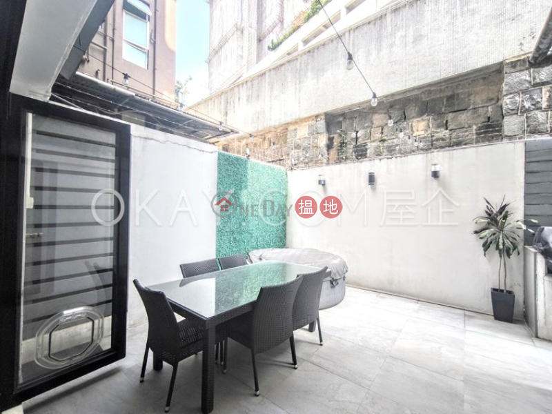 Popular 2 bedroom with terrace | For Sale | Ching Lin Court 青蓮閣 Sales Listings