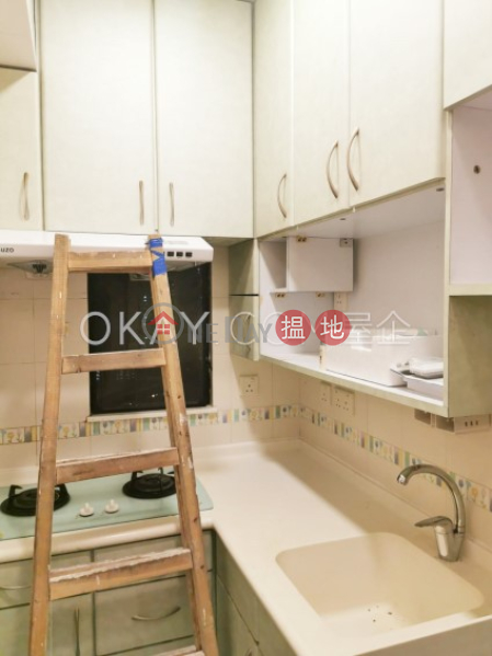 Intimate 3 bedroom on high floor | For Sale, 244 Aberdeen Main Road | Southern District | Hong Kong | Sales HK$ 8M