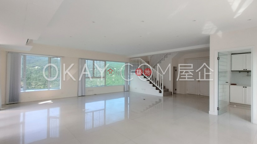 Property Search Hong Kong | OneDay | Residential | Sales Listings | Luxurious penthouse with sea views, rooftop & terrace | For Sale