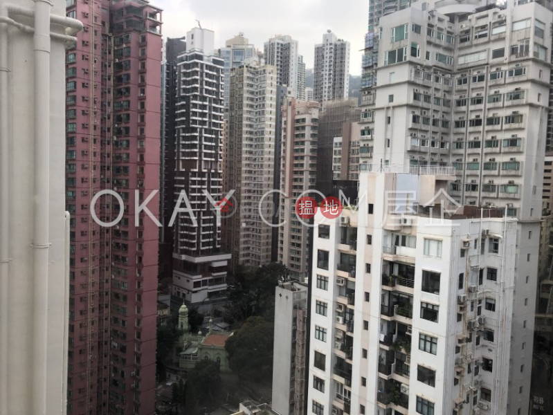 HK$ 15M, Golden Pavilion | Western District Tasteful 1 bedroom on high floor with rooftop & terrace | For Sale
