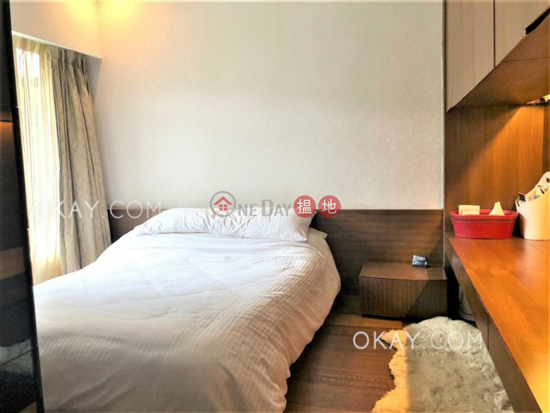 HK$ 51,000/ month | Flora Garden Block 2, Wan Chai District | Gorgeous 2 bedroom with balcony & parking | Rental