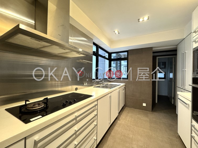 Exquisite 3 bedroom with balcony | Rental | The Grand Panorama 嘉兆臺 Rental Listings