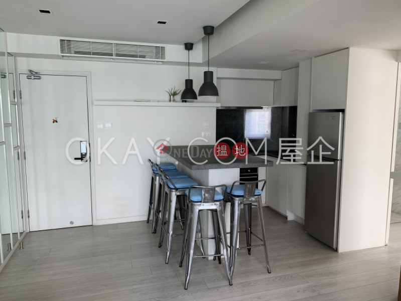 Gorgeous 1 bed on high floor with sea views & rooftop | For Sale | Yick Fung Garden 益豐花園 Sales Listings