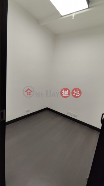 Sunbeam Centre Middle Industrial Rental Listings HK$ 3,000/ month