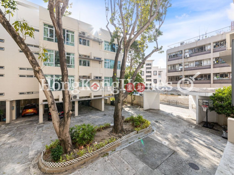 3 Bedroom Family Unit for Rent at Bisney Villas | Bisney Villas 冠冕臺5-13號 Rental Listings