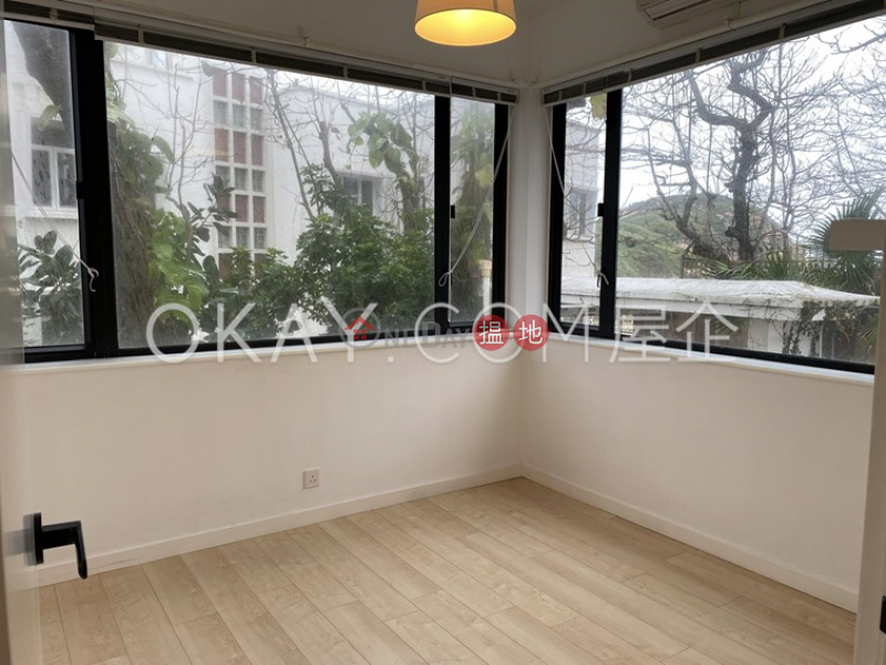 HK$ 30,000/ month | 26 Shek O Headland Road | Southern District Intimate 1 bedroom with terrace & parking | Rental