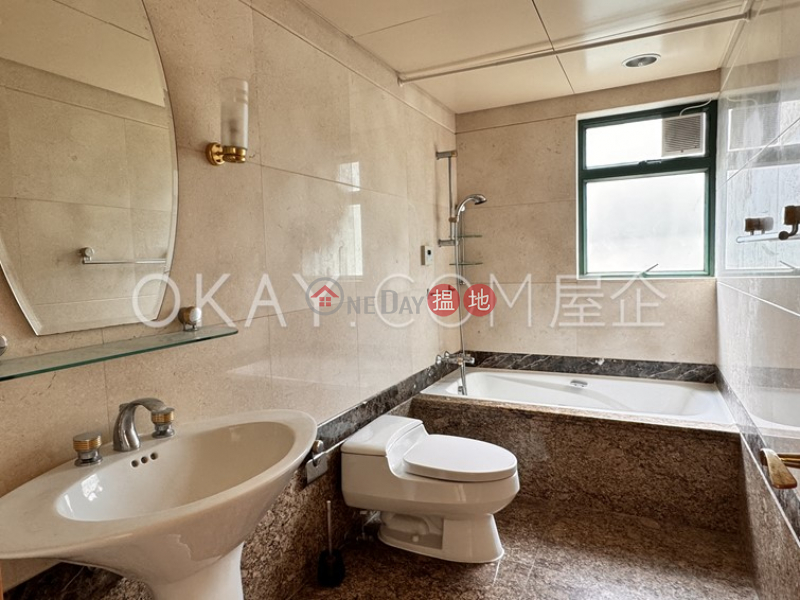 Lovely 4 bedroom on high floor with sea views | Rental | South Bay Palace Tower 2 南灣御苑 2座 Rental Listings