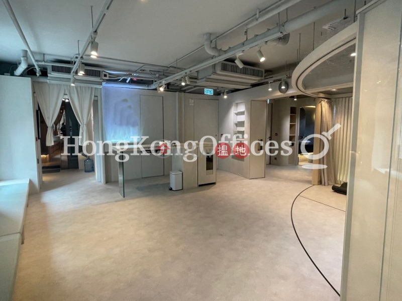 Shop Unit for Rent at The Mood Lyndhurst, The Mood Lyndhurst THE MOOD LYNDHURST 服務式住宅 Rental Listings | Central District (HKO-87119-AJHR)