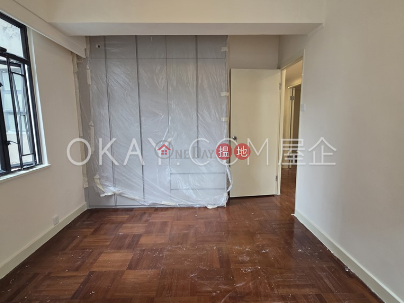 Tasteful 3 bedroom with parking | Rental, Winfield Gardens 永富苑 Rental Listings | Wan Chai District (OKAY-R40405)