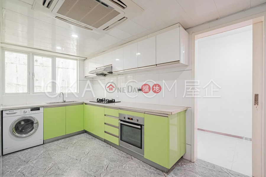 HK$ 44,000/ month | Phase 2 Villa Cecil | Western District | Tasteful 3 bedroom on high floor with rooftop | Rental