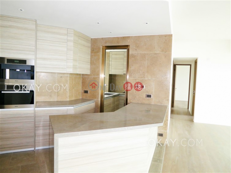 Lovely 3 bedroom on high floor with sea views & balcony | Rental | Azura 蔚然 Rental Listings