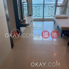 Tasteful 3 bedroom with balcony | For Sale | The Merton 泓都 _0