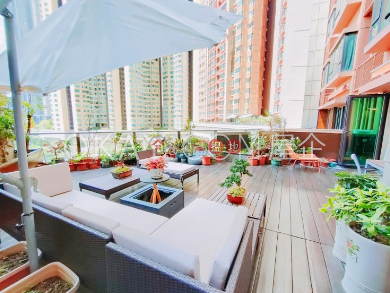 Property Search Hong Kong | OneDay | Residential | Sales Listings, Exquisite 3 bedroom with terrace & parking | For Sale