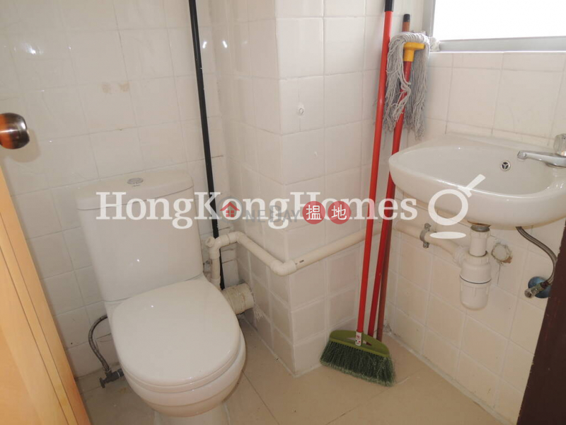 Property Search Hong Kong | OneDay | Residential | Rental Listings | 3 Bedroom Family Unit for Rent at LUNG CHEUNG COURT